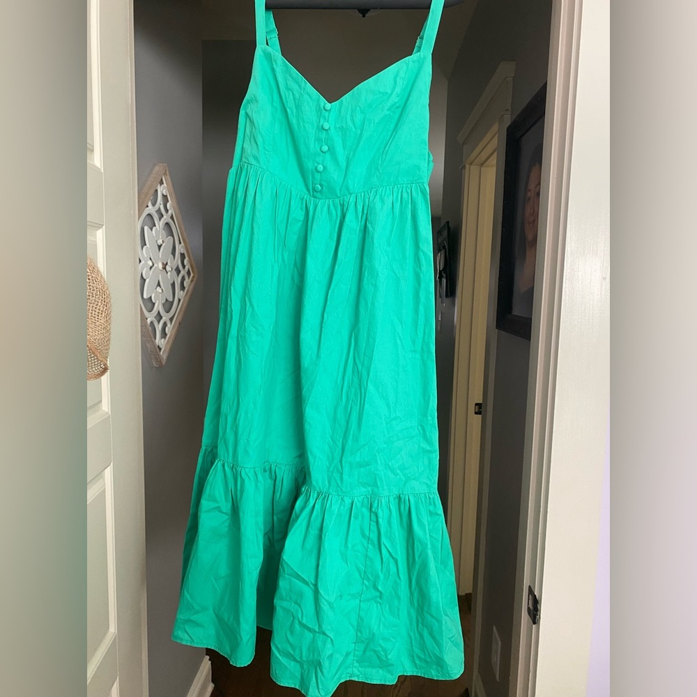 Sleeveless Tiered Midi Dress in Bright Teal